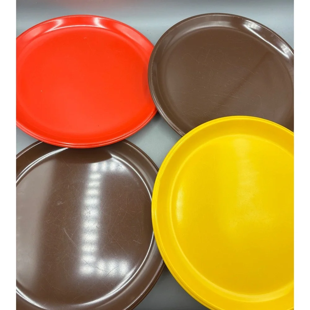 Vtg 12 Pc Rubbermaid Melamine‎ Plates Set Mixed Lot Yellow Red Brown Retro MCM